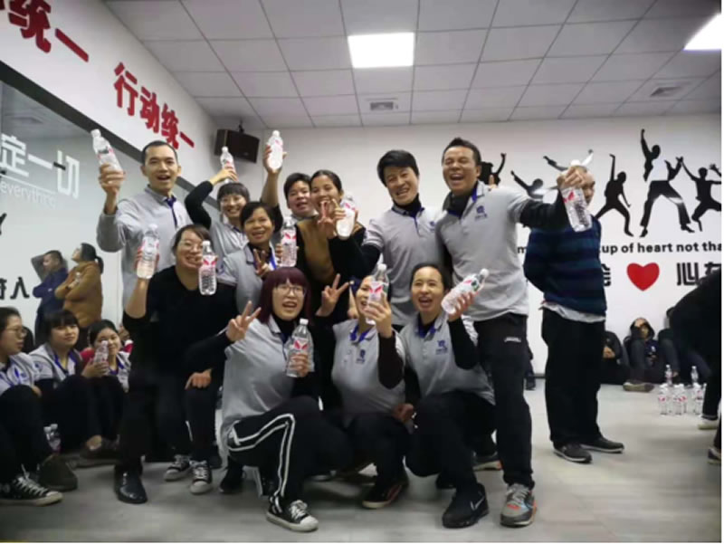 團結協作享受成功的喜悅